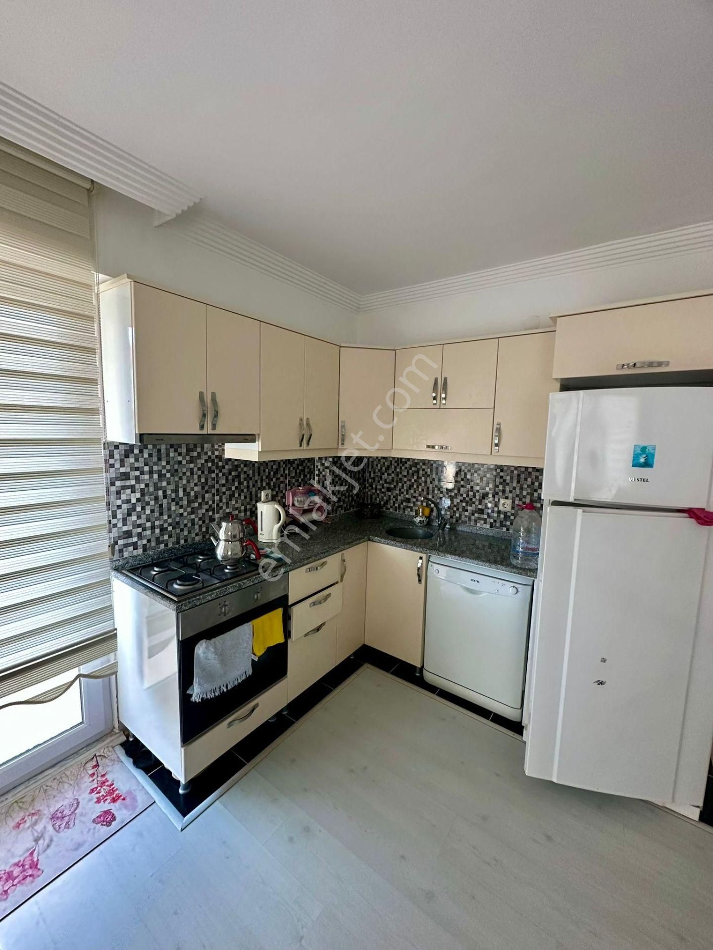 Zirve Yapı'dan Havuzlu Sitede Full Eşyalı 2+1 Daire - Görsel 5