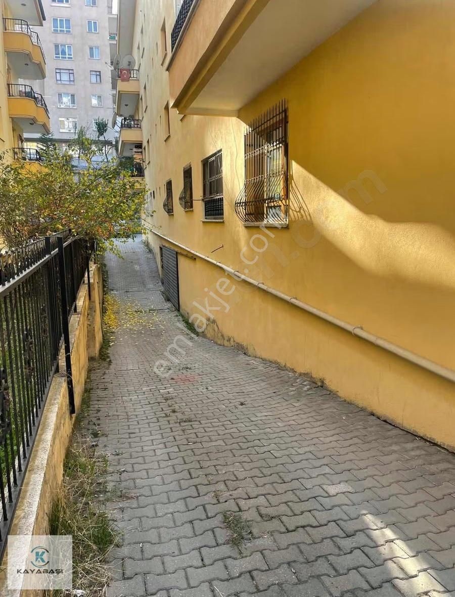 Bağlarbaşı Mah. De Düz Giriş 2+1 Kiralık Daire!!!! - Görsel 17