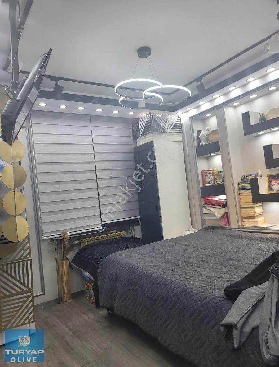 Sahilpark Sitesi Masrafsız Şık Ve Geniş Satılık 4+1 Daire - Görsel 9