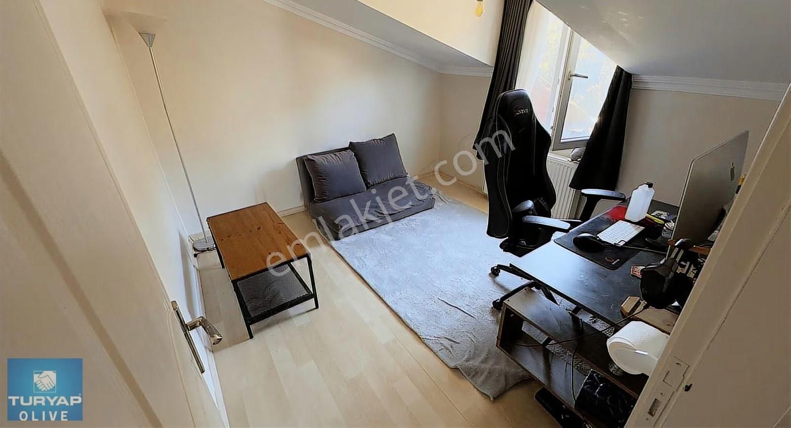 Üniversite Bölgesinde 1+1 Eşyalı Teraslı Kiralık Daire - Görsel 5