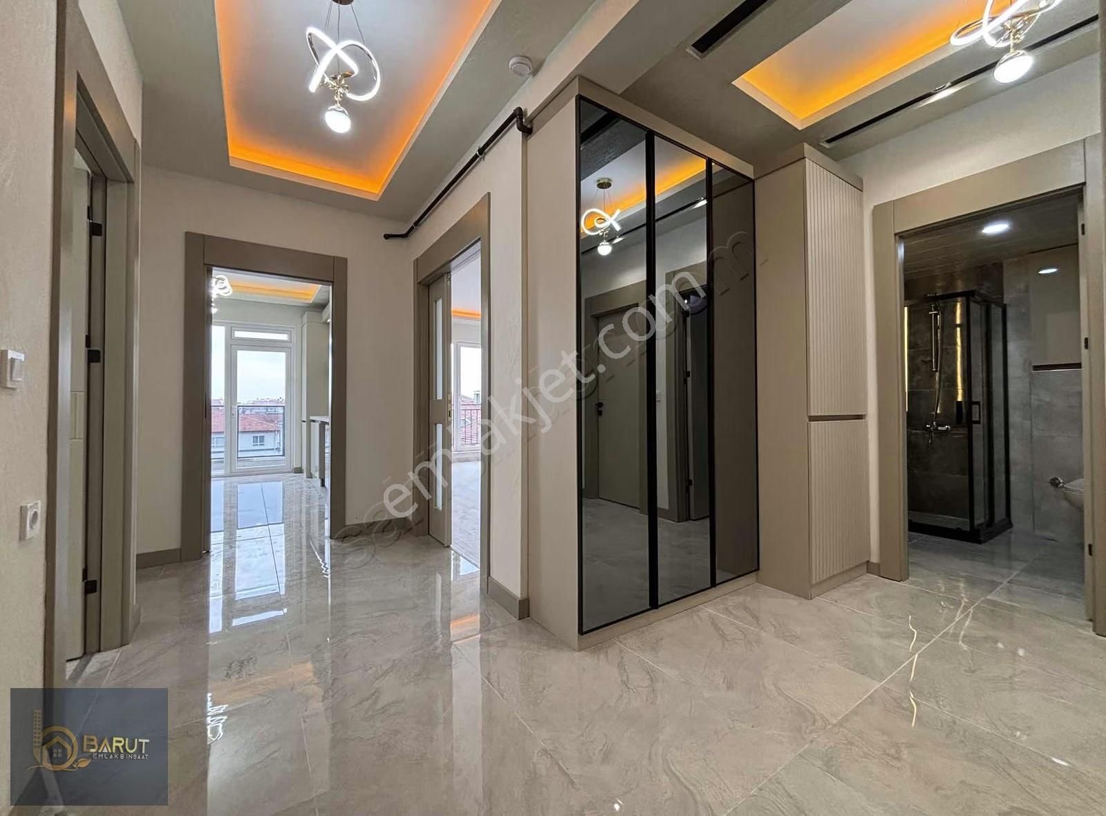 Barut Emlaktan Hicret Yakını Asansörlü E.banyolu 3+1 Daire 3.kat - Görsel 12