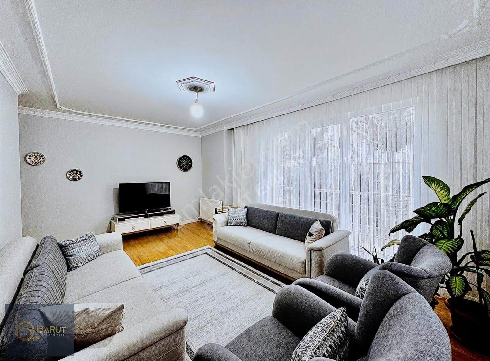 Baruttan Hicret Cami Yakını 140m2 Güney E.banyo Kiler 3+1 Daire - Görsel 4