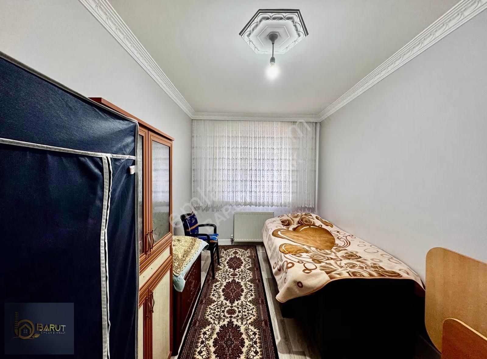 Baruttan Hicret Cami Yakını 140m2 Güney E.banyo Kiler 3+1 Daire - Görsel 7