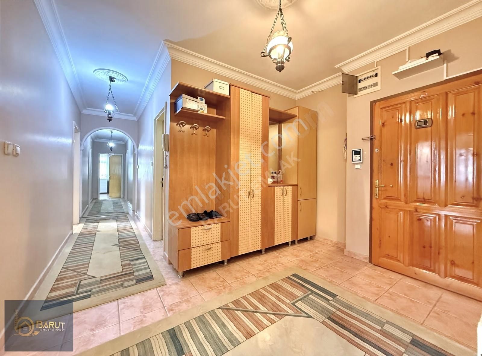 Barut Emlaktan Belediye Yakını Önü Açık 160 M2 4+1 Daire 5.kat - Görsel 5