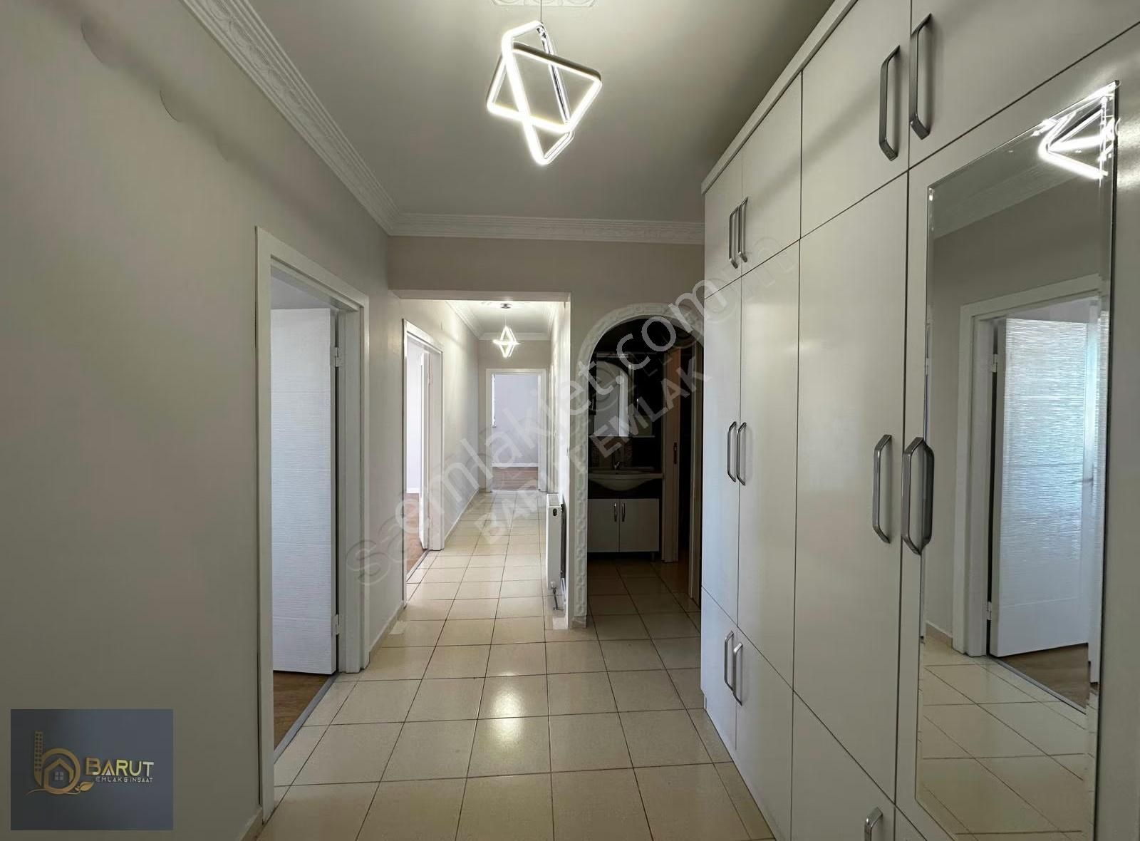 Barut Emlaktan Ayyıldız Lisesi Yanı Güney Cephe 145 M2 3+1 Daire - Görsel 17