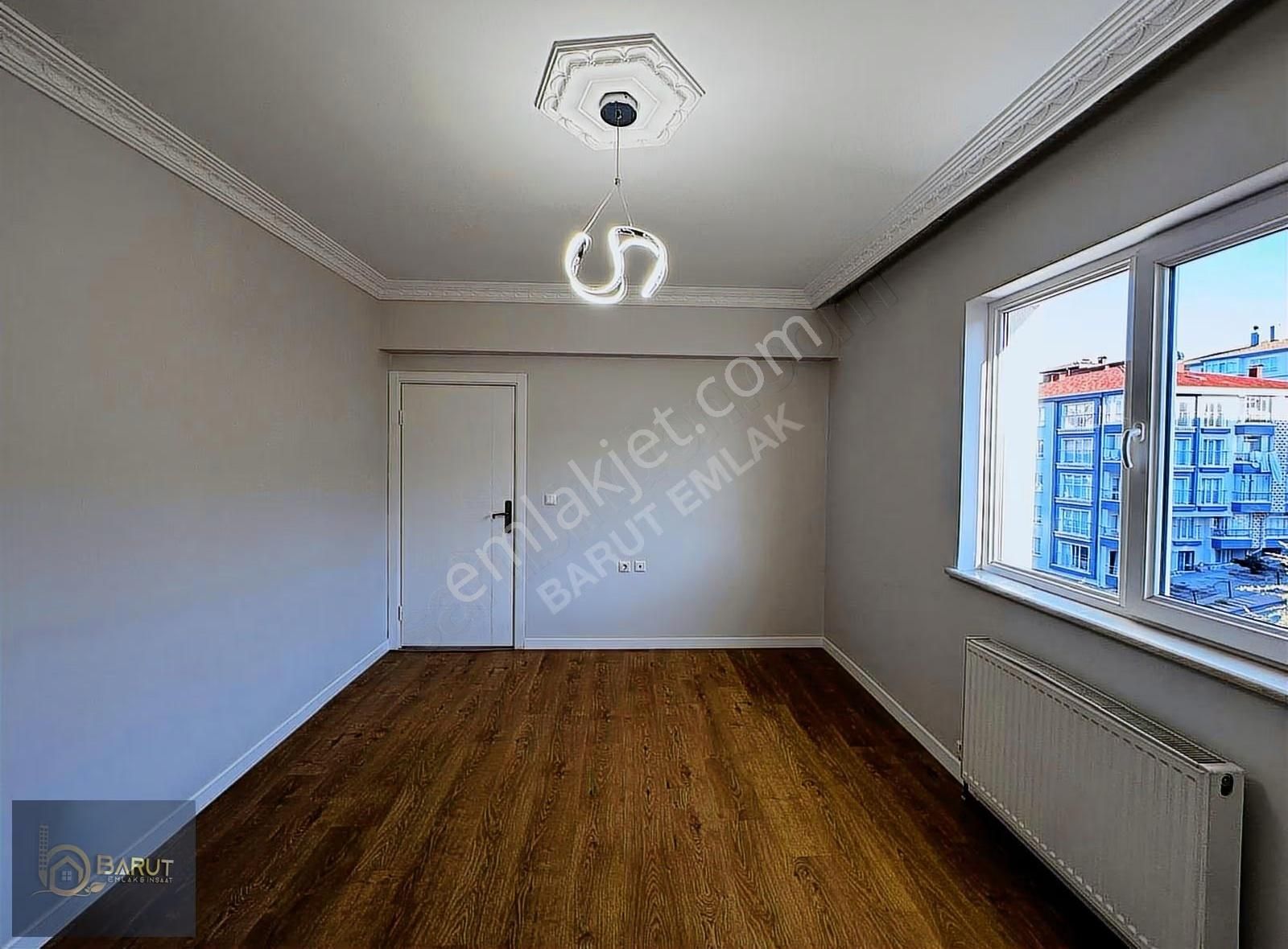Barut Emlaktan Ayyıldız Lisesi Yanı Güney Cephe 145 M2 3+1 Daire - Görsel 6