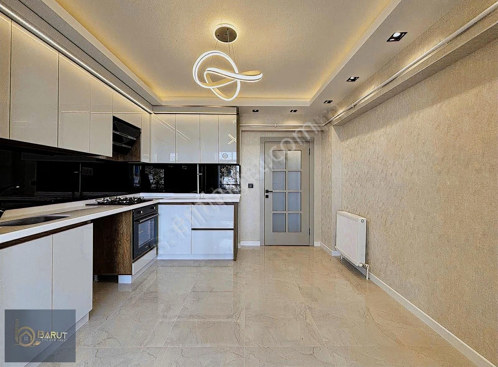 Barut Emlaktan Şık Tasarım Asansör E. Banyo 155 M2 4+1 Daire - Görsel 4