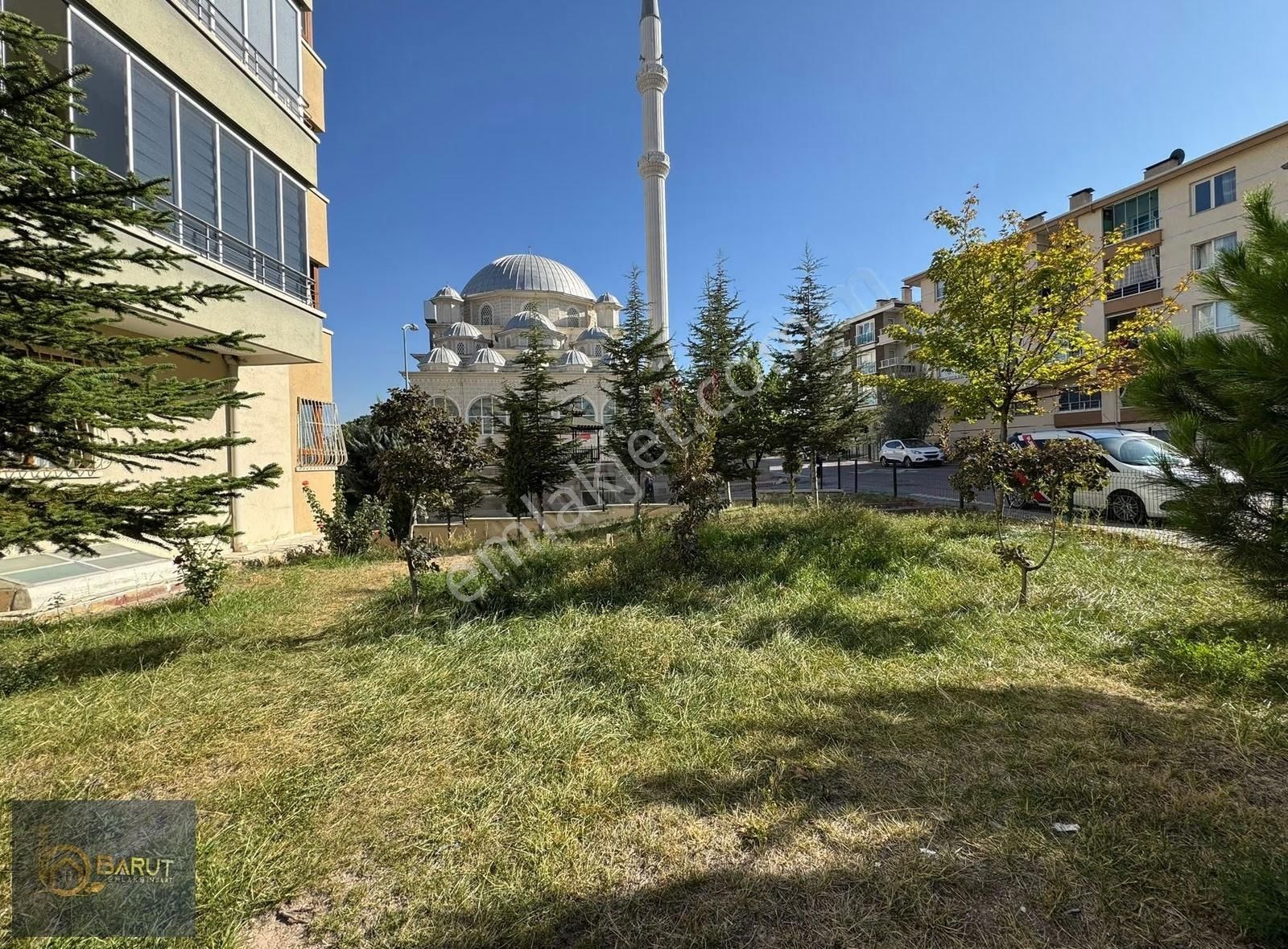 Barut Emlaktan Ayyıldızda Süper Manzaralı Lüks Sitede 3+1 Daire - Görsel 15