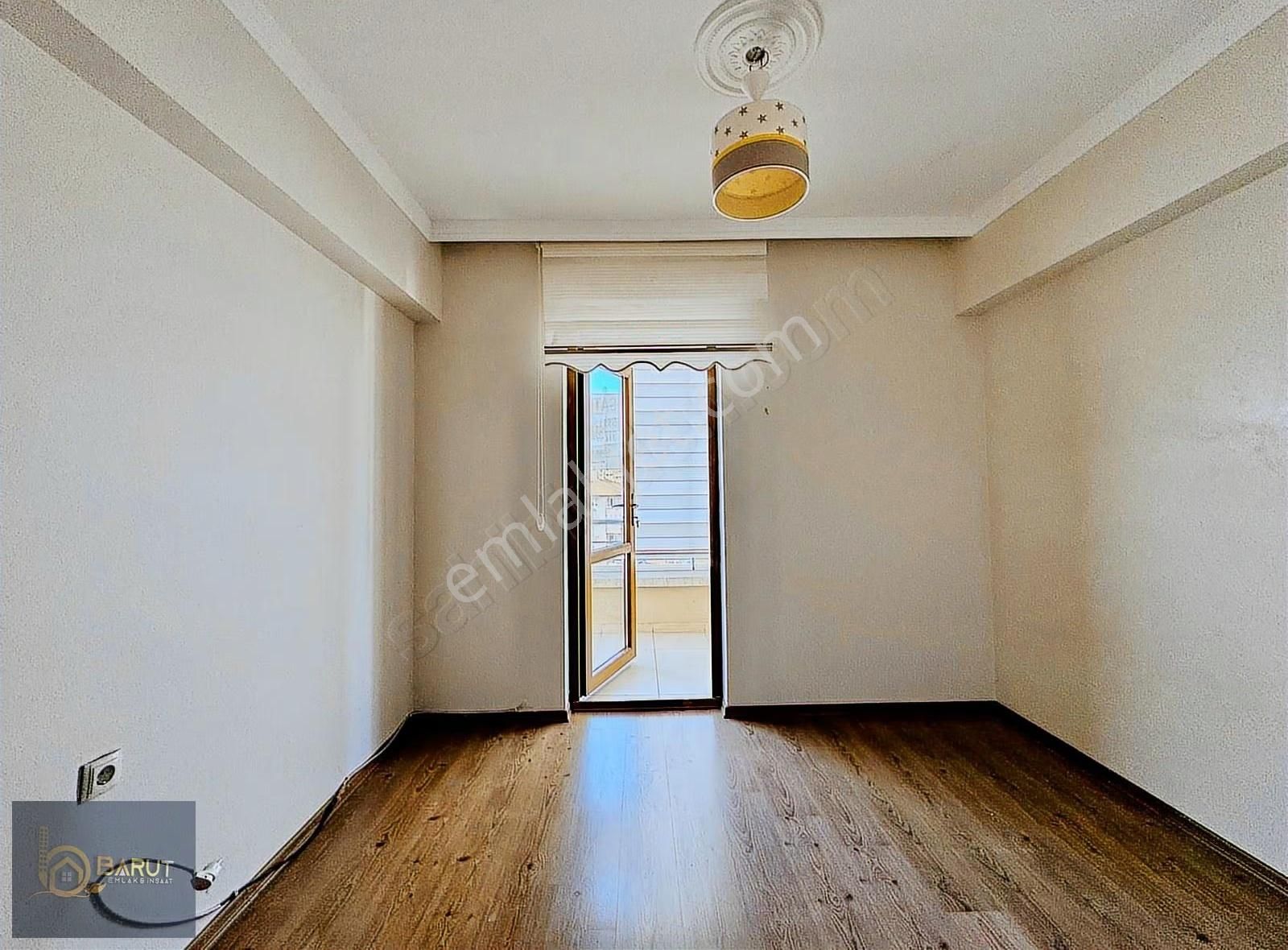 Barut Emlaktan Ayyıldızda Süper Manzaralı Lüks Sitede 3+1 Daire - Görsel 28
