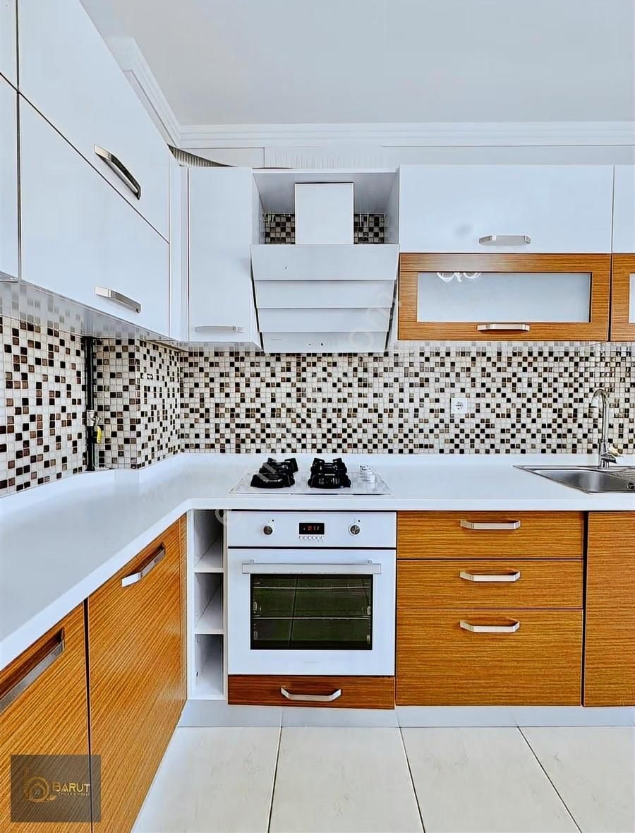 Barut Emlaktan Ayyıldızda Süper Manzaralı Lüks Sitede 3+1 Daire - Görsel 23