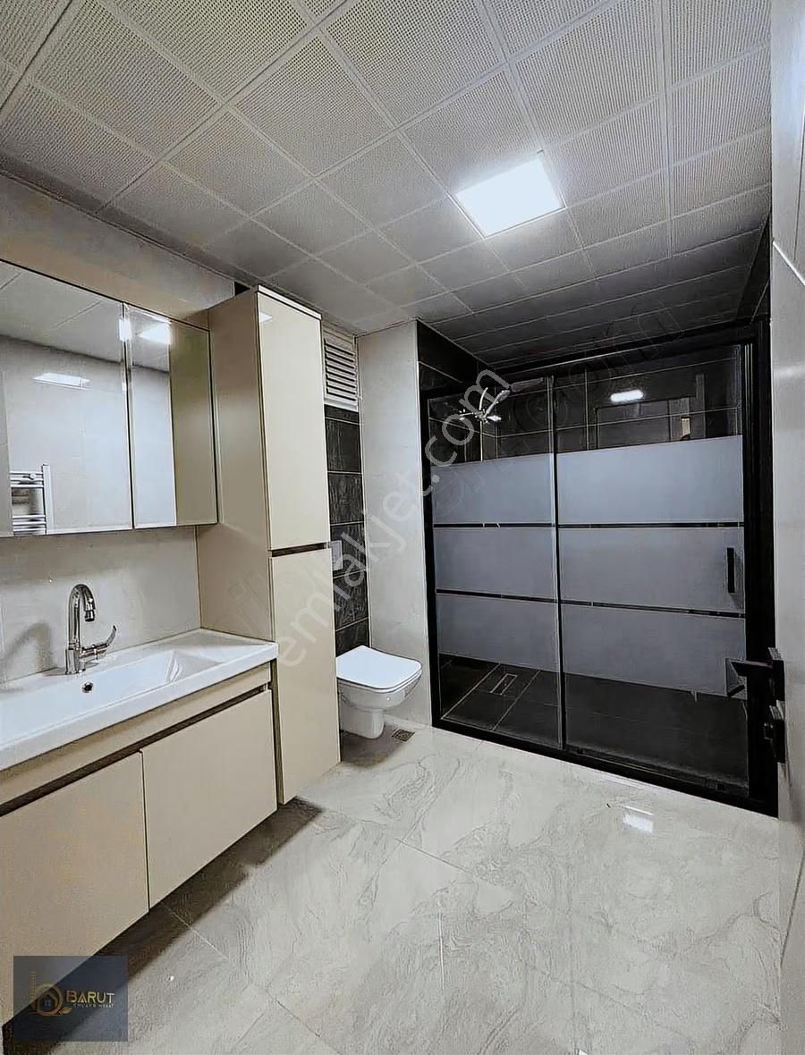 Barut Emlaktan Bulvar Üzeri Mükemmel Konsept 4+1 Daire 2. Kat - Görsel 11