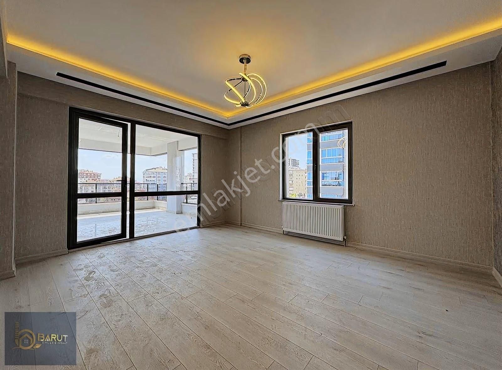 Barut Emlaktan Bulvar Üzeri Mükemmel Konsept 4+1 Daire 2. Kat - Görsel 31
