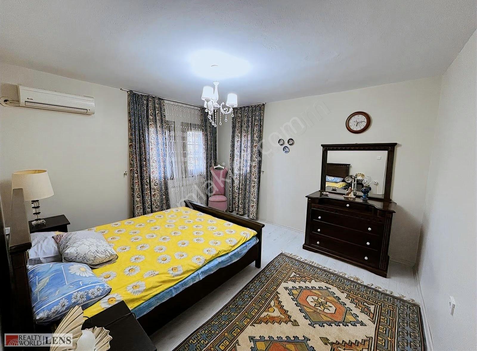 800 M² Köşe Parselde Panoramik Manzaralı Havuzlu Villa - Görsel 6
