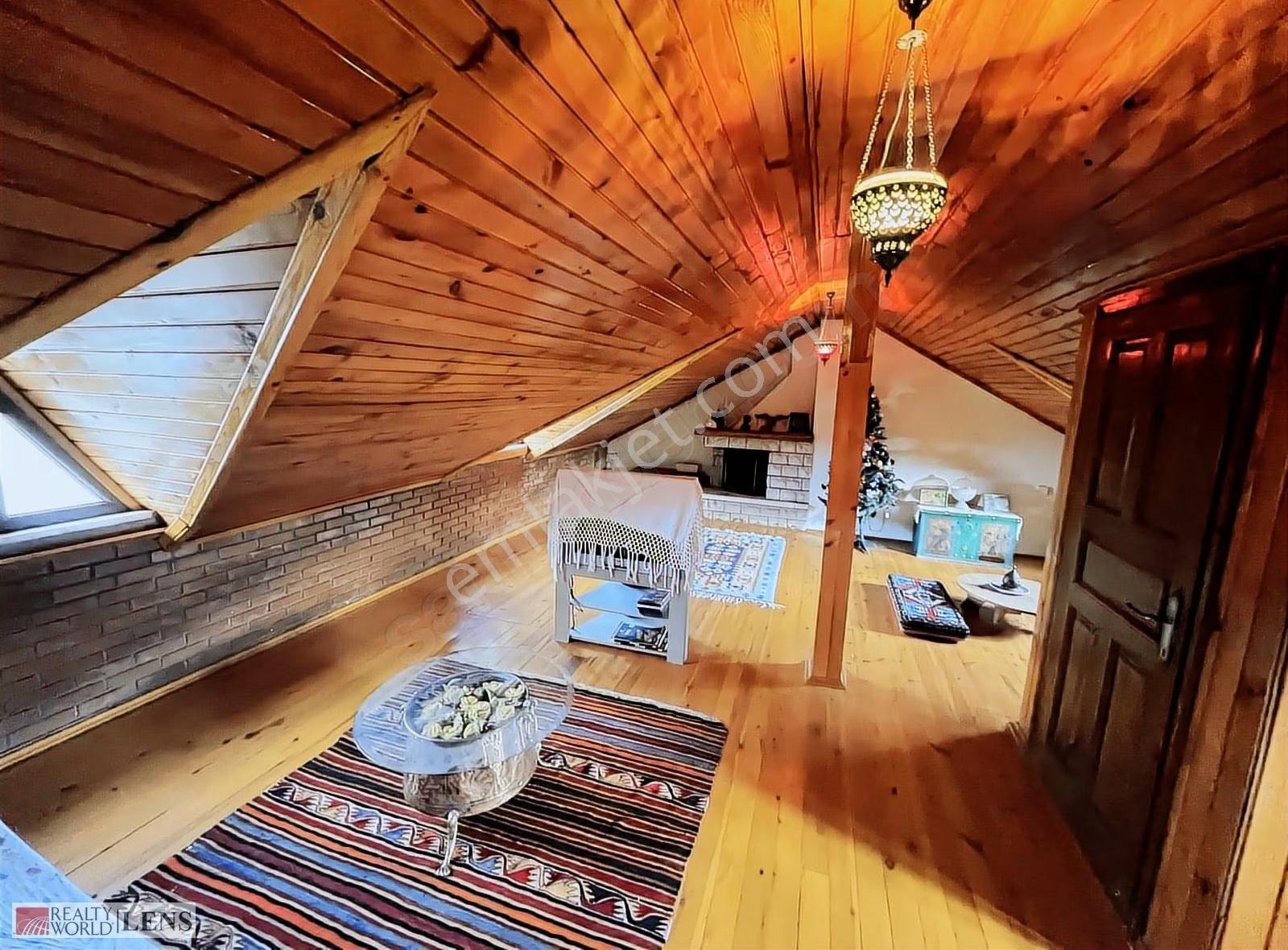 800 M² Köşe Parselde Panoramik Manzaralı Havuzlu Villa - Görsel 2