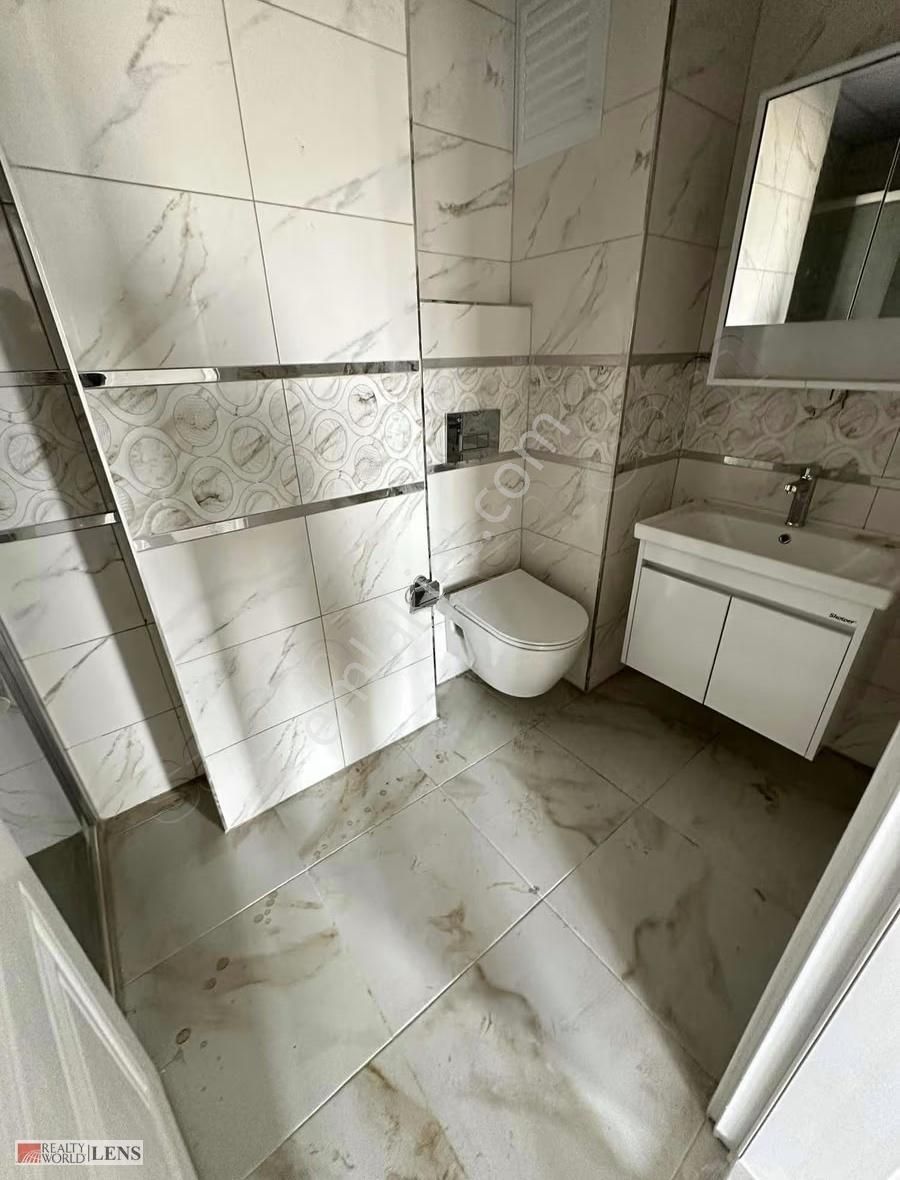 Arifiye Fatih Mah. Tarakçıoğlu İsfahan Evleri 3+1 Kiralık Daire - Görsel 3