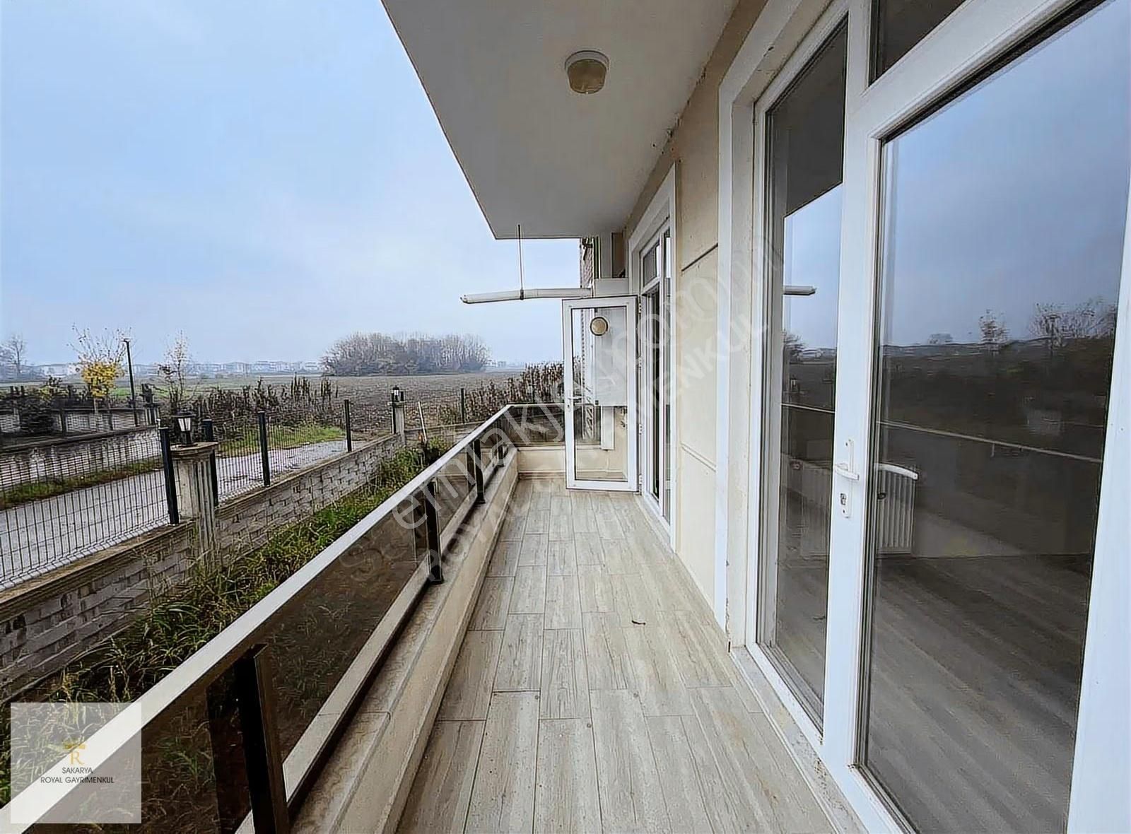 Serdivan Yazlıkta Beşsekiz Okulları Yanı 2+1 Kiralık Daire - Görsel 22