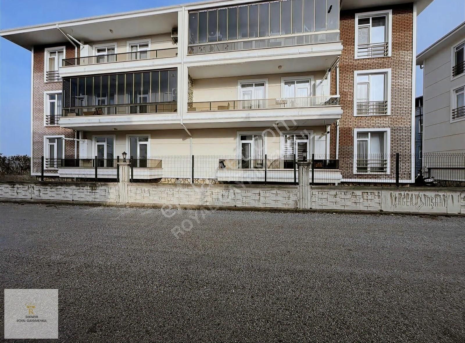 Serdivan Yazlıkta Beşsekiz Okulları Yanı 2+1 Kiralık Daire - Görsel 10