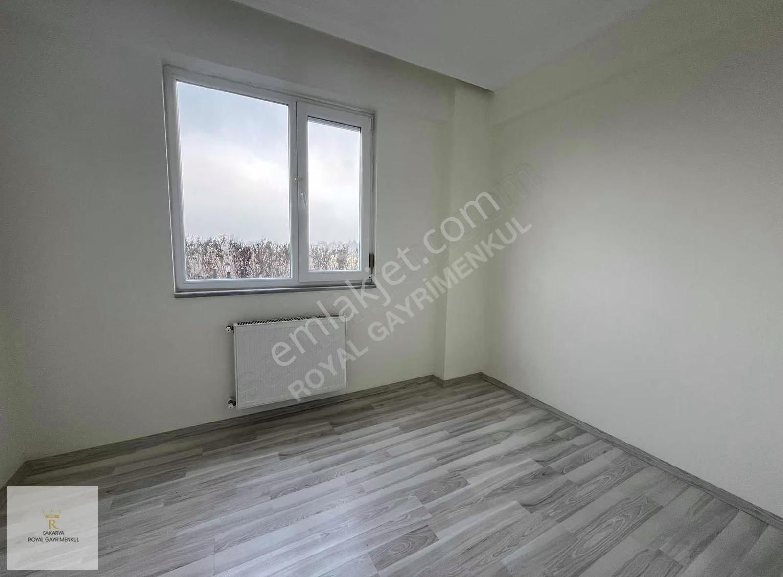 Serdivan Yazlıkta Beşsekiz Okulları Yanı 2+1 Kiralık Daire - Görsel 9