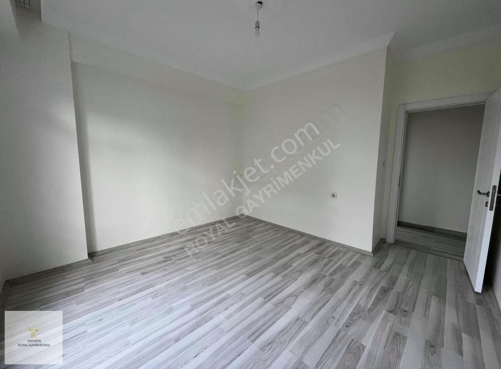 Serdivan Yazlıkta Beşsekiz Okulları Yanı 2+1 Kiralık Daire - Görsel 32