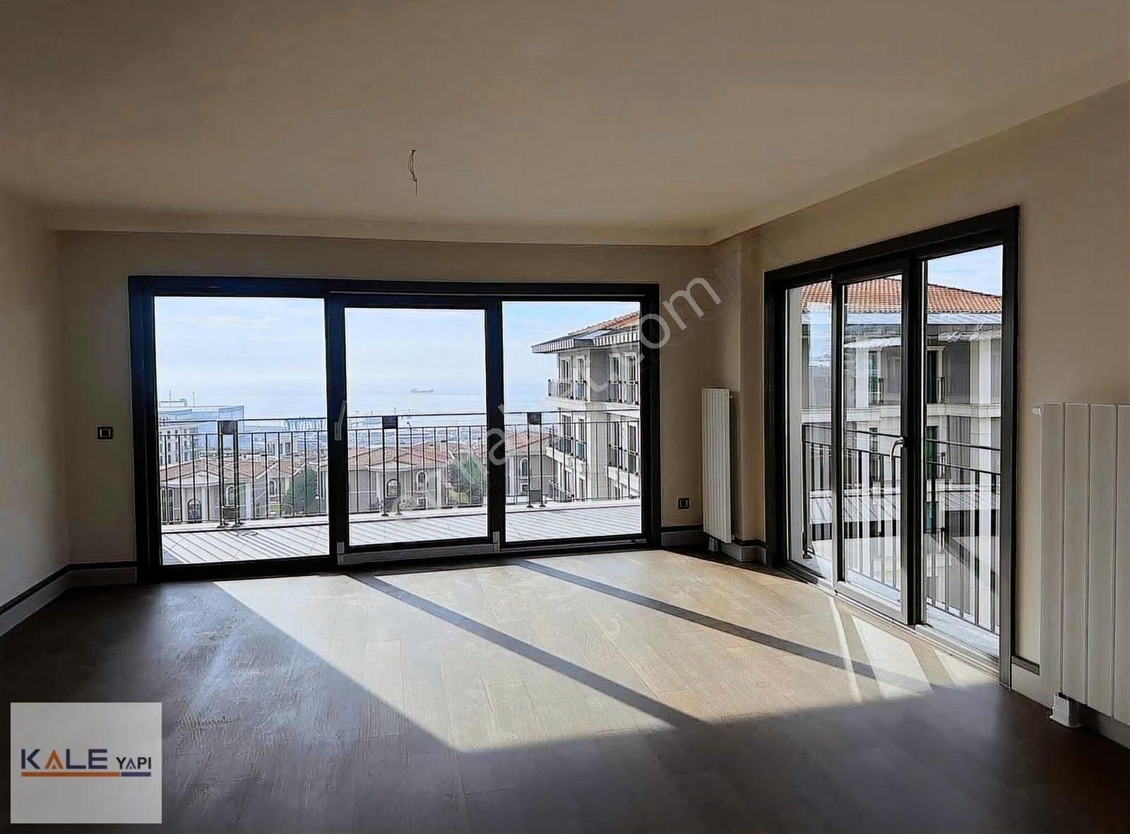 Deniz İstanbul'da Kaçırılmayacak Muhteşem Deniz Manzaralı 3+1! - Görsel 3