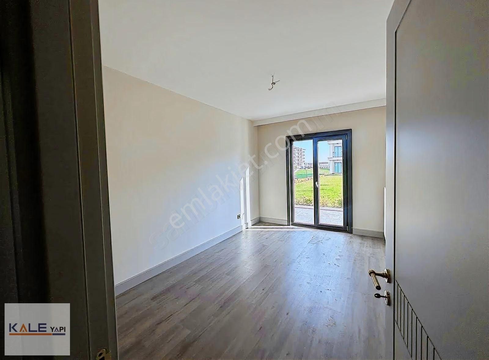 Hayalinizdeki Yaşam! Deniz İstanbul'da Deniz Manzaralı Lüks 3+1 - Görsel 3