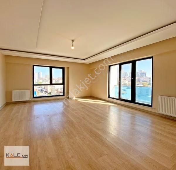 Site İçerisinde 2+1 Satılık Daire \ Tüm Sosyal İmkanlar Mevcut - Görsel 3