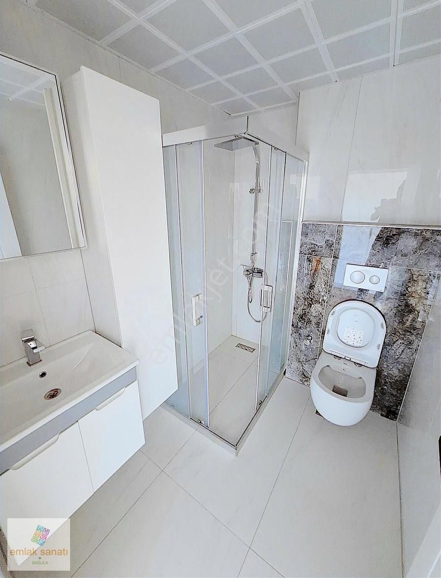 Beytepe Mahallesinde Kapalı Otoparklı Sitede 3+1 Sıfır Daire - Görsel 2