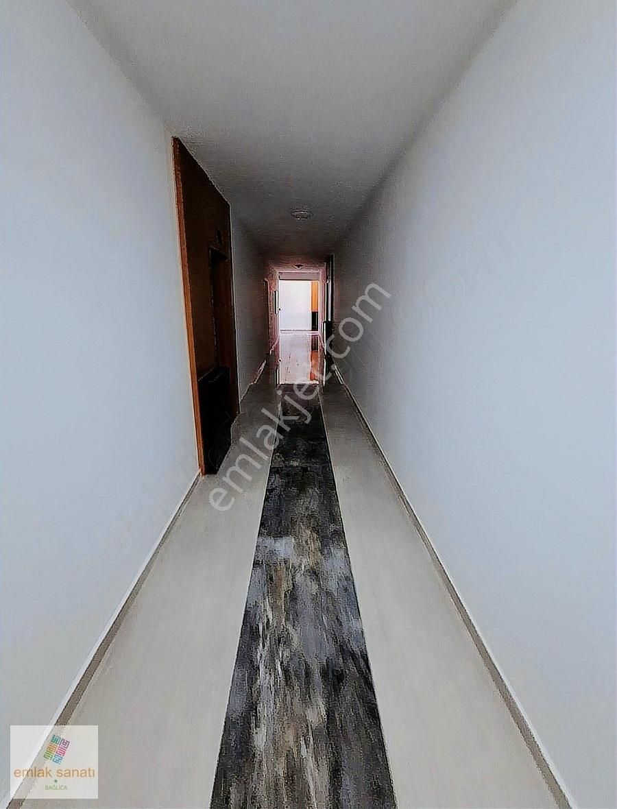 Beytepe Mahallesinde Kapalı Otoparklı Sitede 3+1 Sıfır Daire - Görsel 17