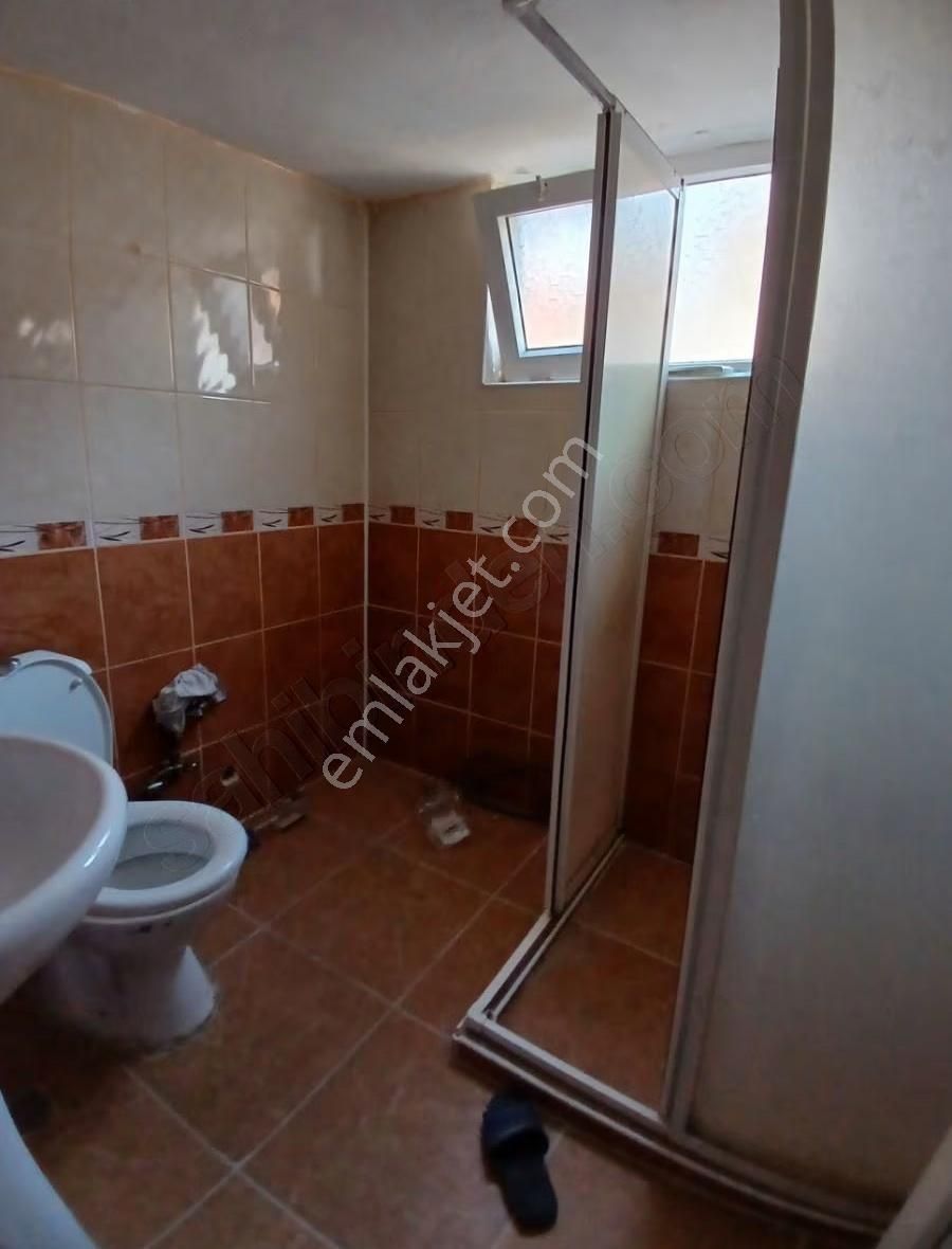 Şelale Mahallesinde Satılık 2+1 Daire