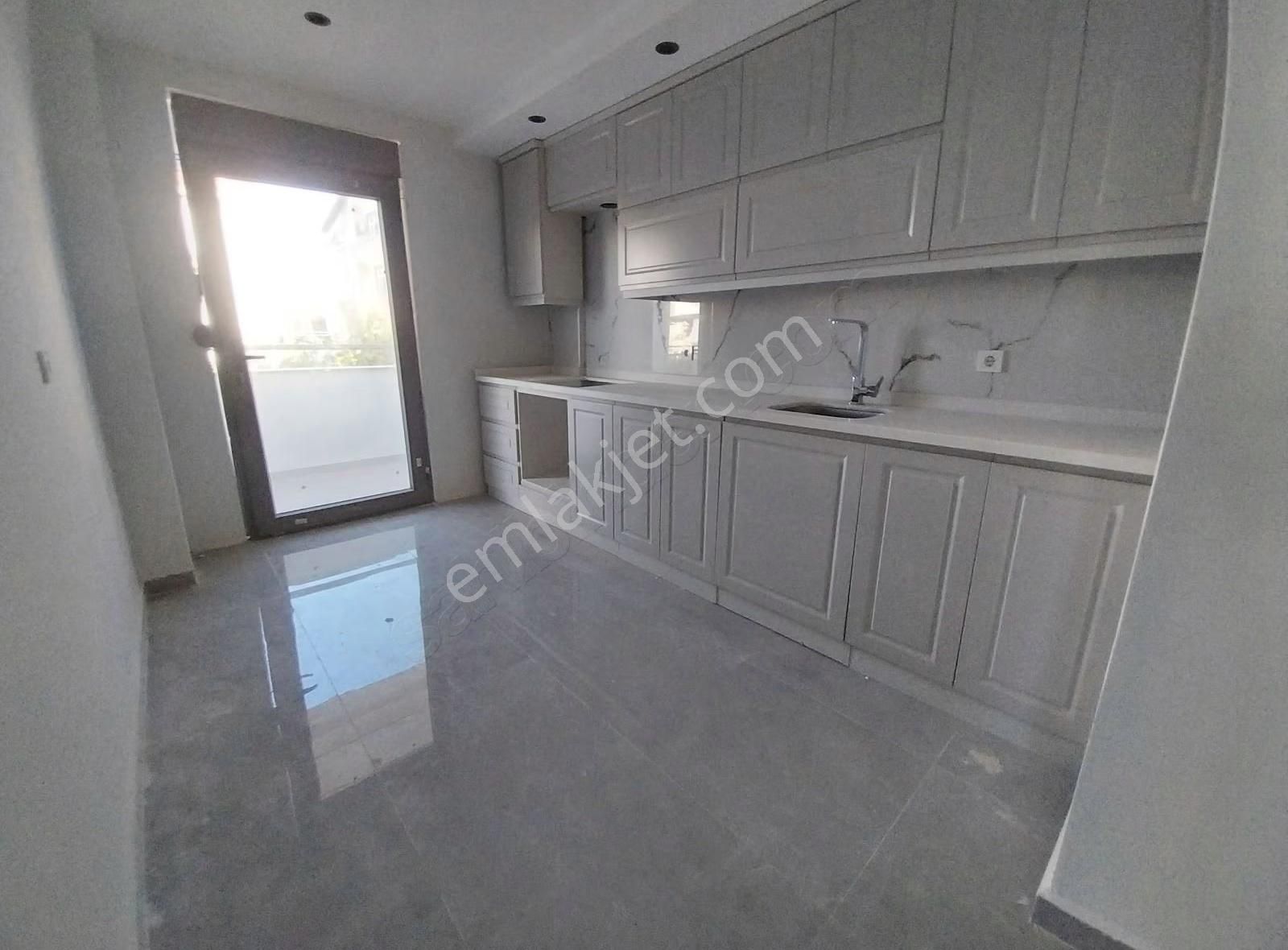 Manavgat Sarılar Mahallesinde Satılık Sıfır 4+1 Dubleks Daire