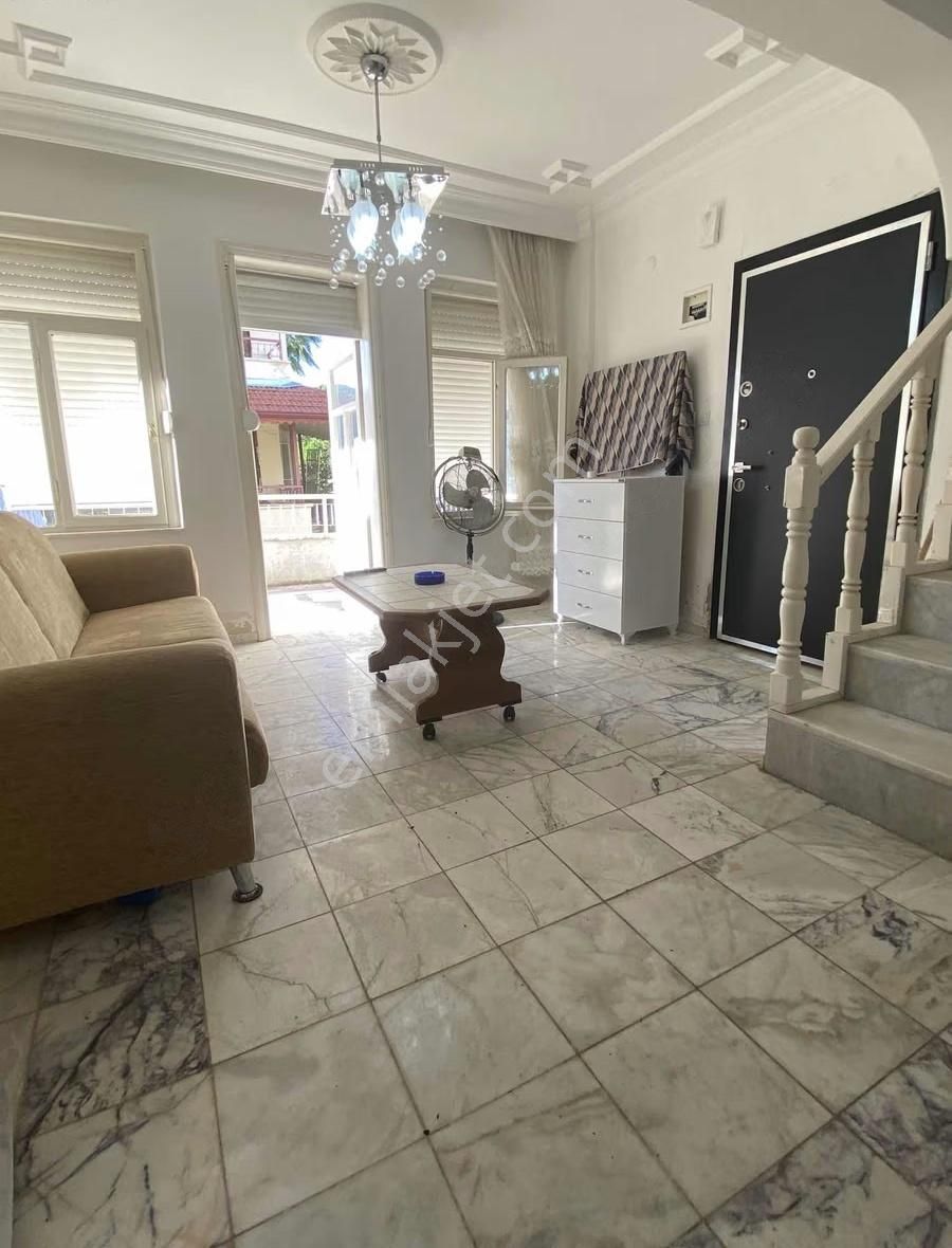 Müstakil Ev- Site İçerisinde Denize Yürüme Mesafesinde - Görsel 13