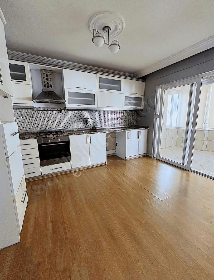 Manavgat Bahçelievler Mahallesinde Dubleks Kiralık 6+2 Daire - Görsel 9