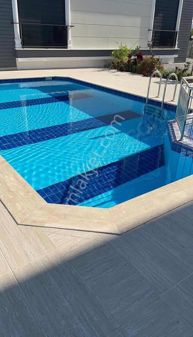 Manavgat Ilıcada Lüks Satılık Villa!