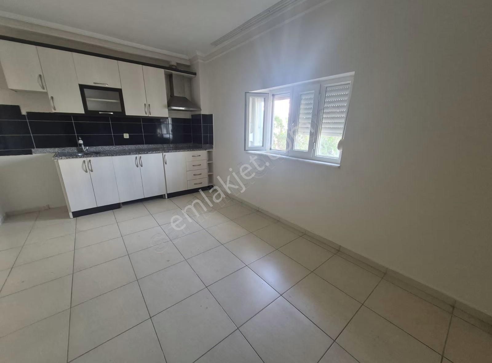 Yıldız Emlaktan Yukarı Pazarcı Mah`sinde 1+1 Kiralık Daire Ofis - Görsel 4