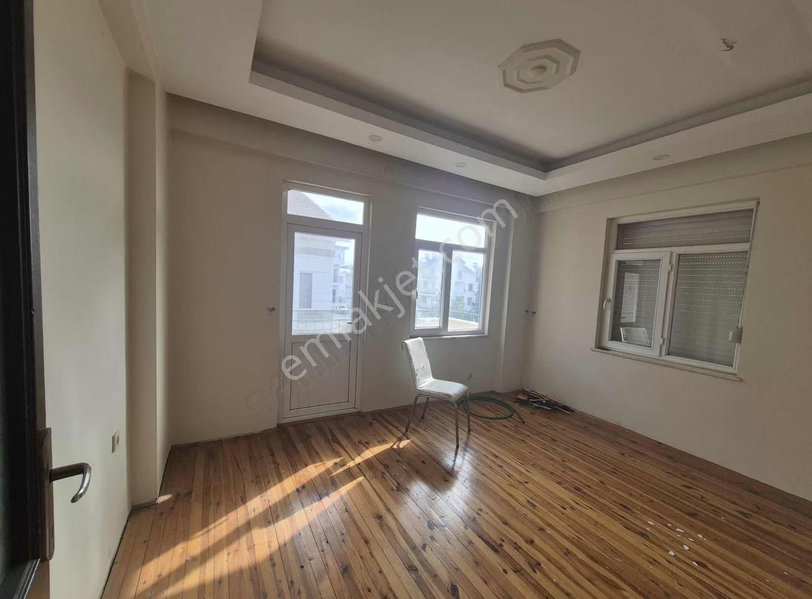 Öz Yıldız Emlaktan Emek Mahallesinde 3+1 Daire - Görsel 6