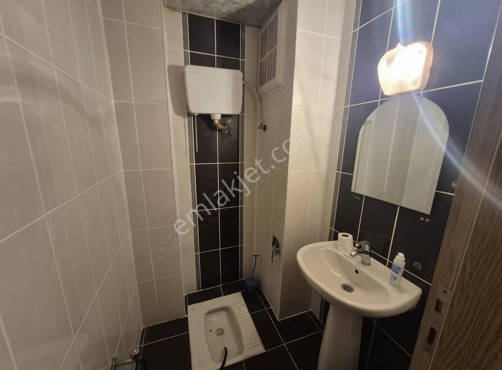 Öz Yıldız Emlaktan Barbaros Caddesinde 2+1 Kiralık Daire - Görsel 23