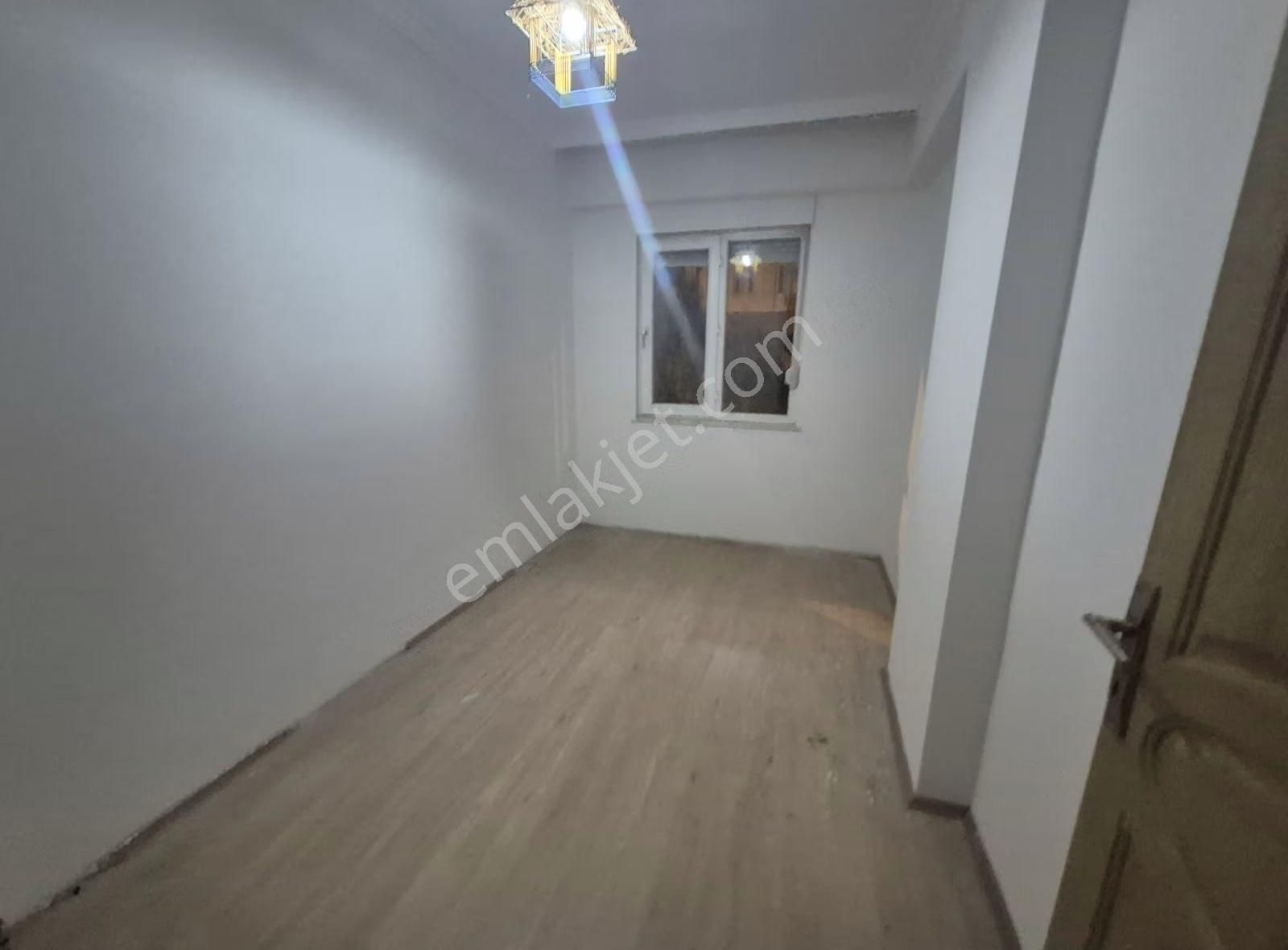 Öz Yıldız Emlaktan Barbaros Caddesinde 2+1 Kiralık Daire - Görsel 16