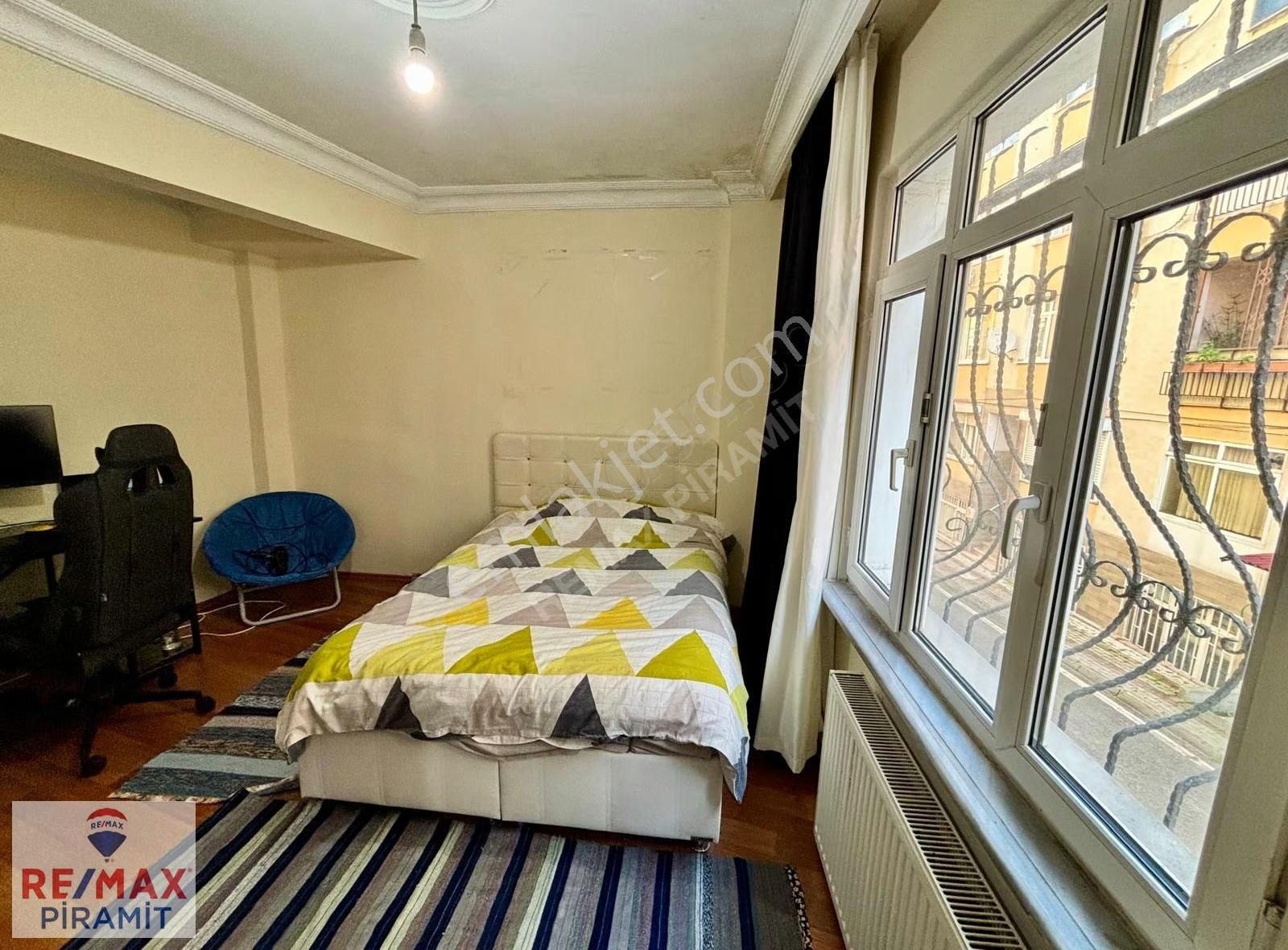 Üsküdar Nuhkuyusunda Ferah Ve Aydınlık Y.giriş 2+1 Kiralık Daire - Görsel 24
