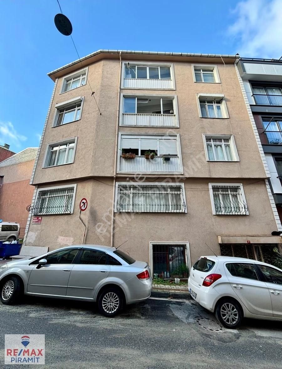 Üsküdar Nuhkuyusunda Ferah Ve Aydınlık Y.giriş 2+1 Kiralık Daire - Görsel 10