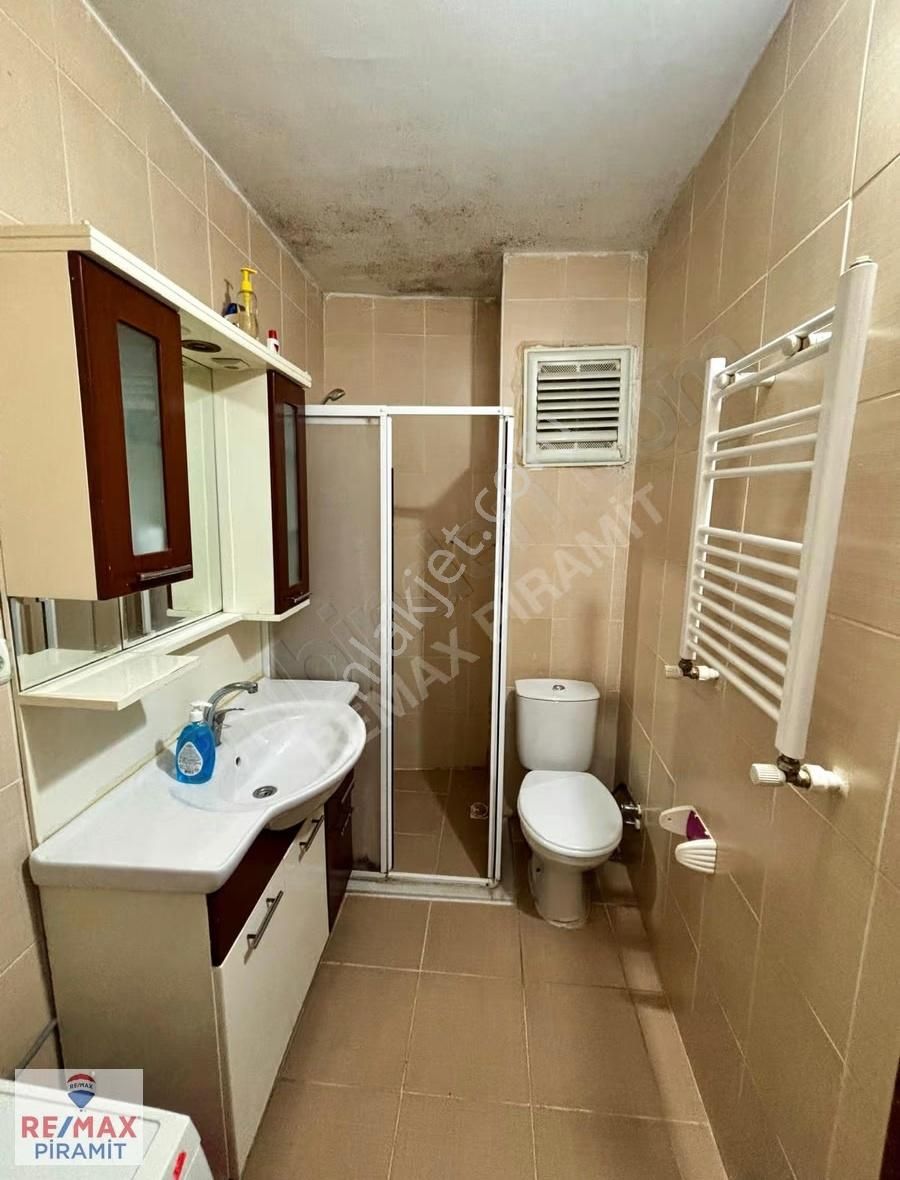 Üsküdar Nuhkuyusunda Ferah Ve Aydınlık Y.giriş 2+1 Kiralık Daire - Görsel 22