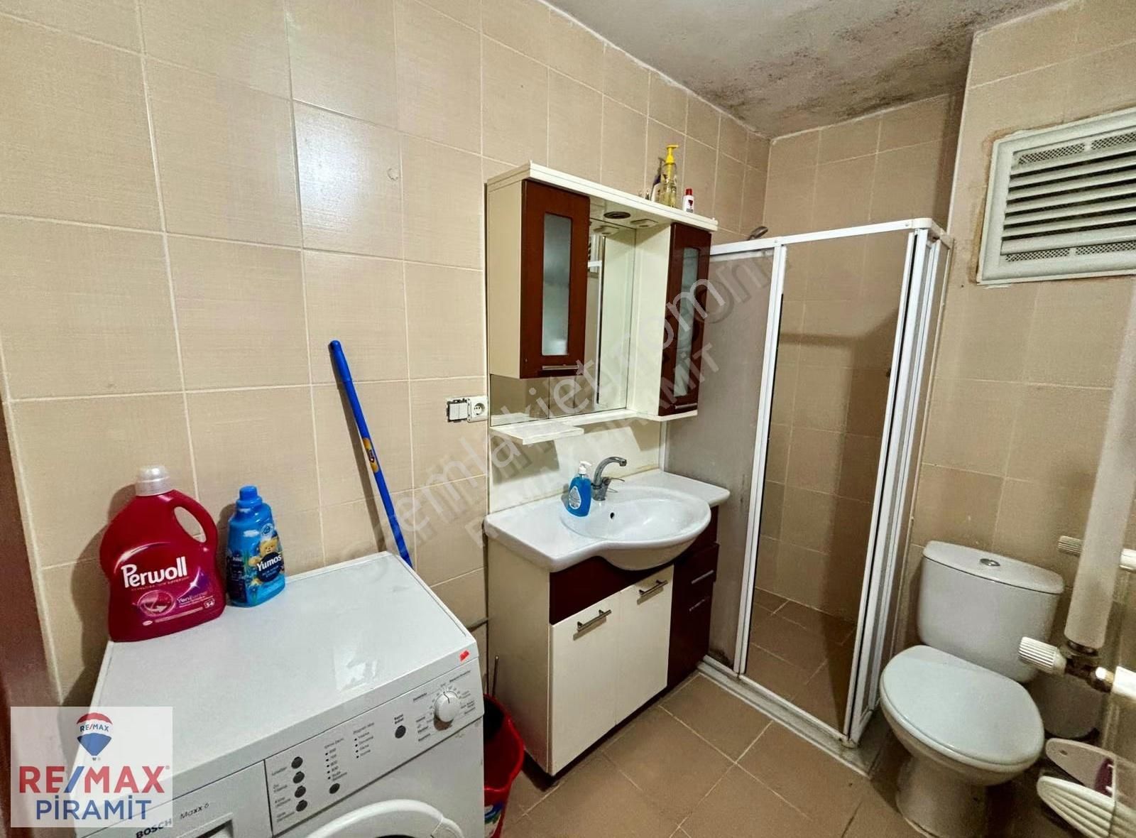 Üsküdar Nuhkuyusunda Ferah Ve Aydınlık Y.giriş 2+1 Kiralık Daire - Görsel 2