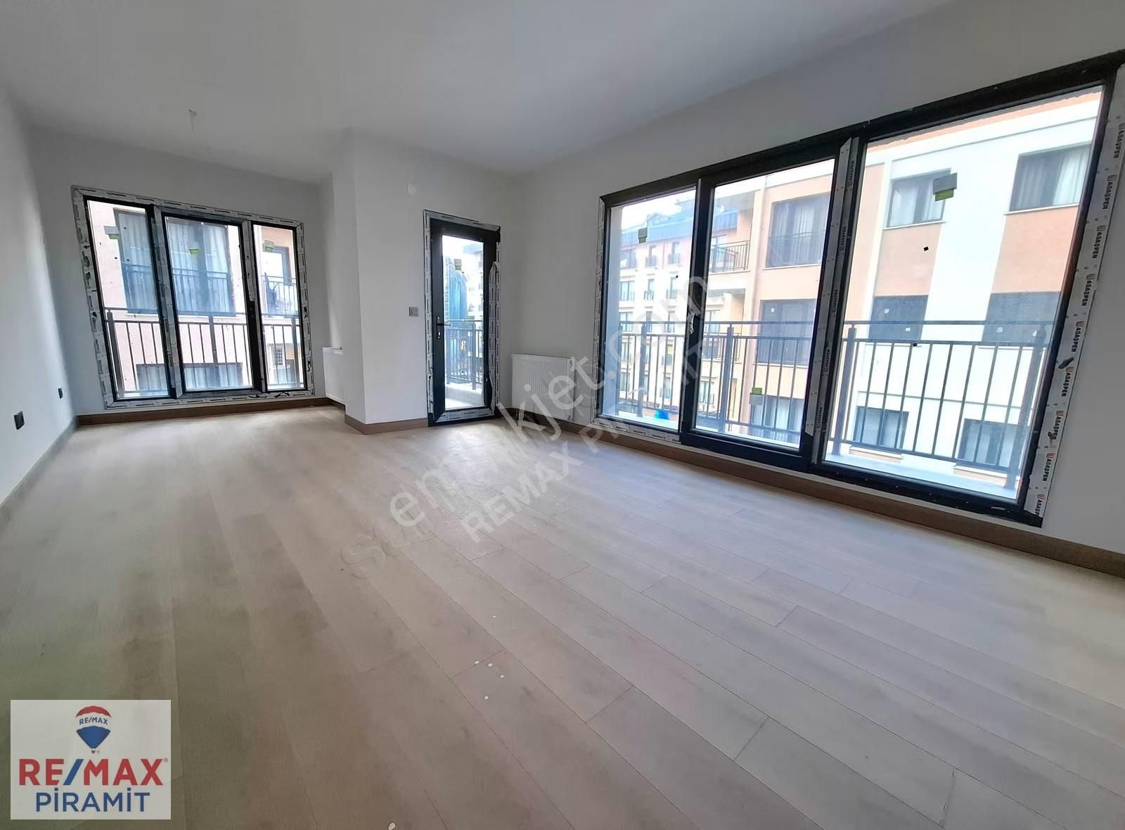 Üsküdar Kandilli'de Özevim Sitesi 3+1 100 M2 Satılık Daire - Görsel 14