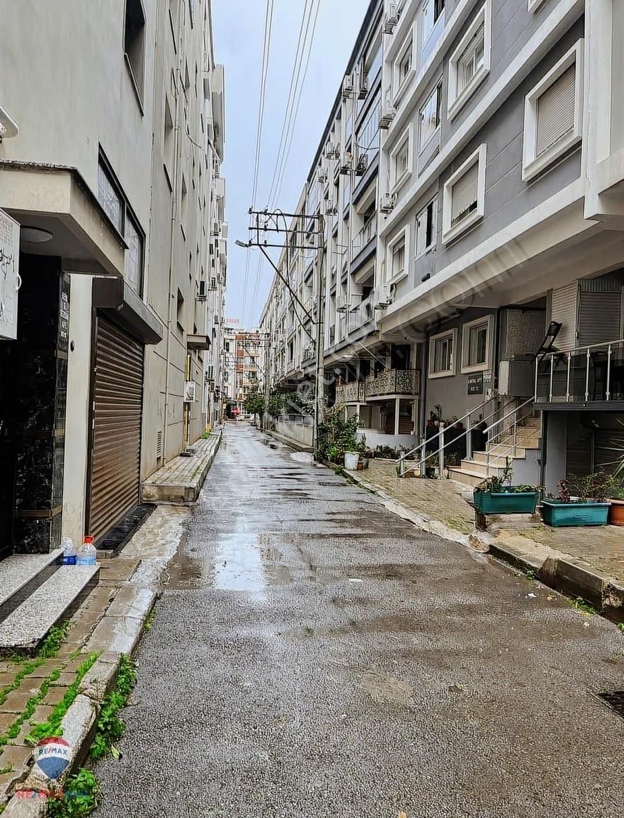 29 İzmir Şemikler'de Ordu Bulvarı Yakını 2+1 Satılık Daire - Görsel 10