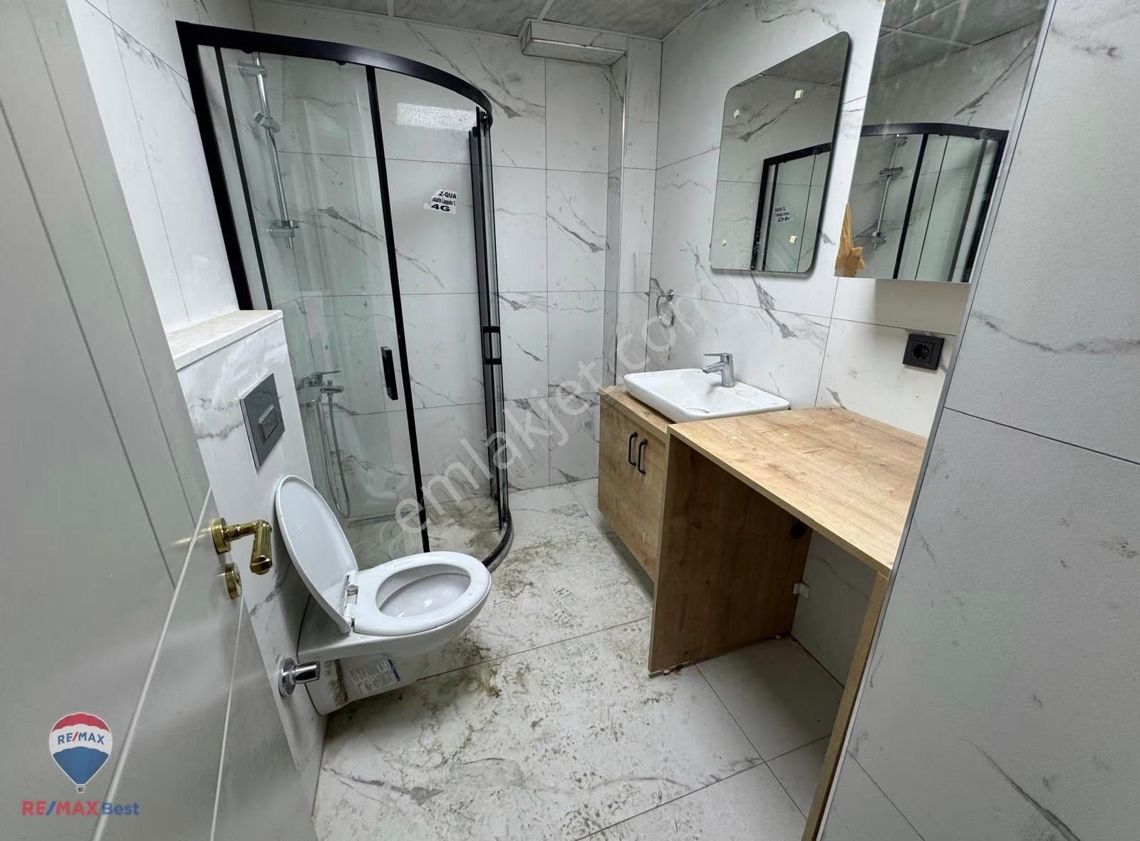 15 Kapalı Mutfaklı 2+1 Asansörlü & Otoparklı Merkezı Konumda - Görsel 3