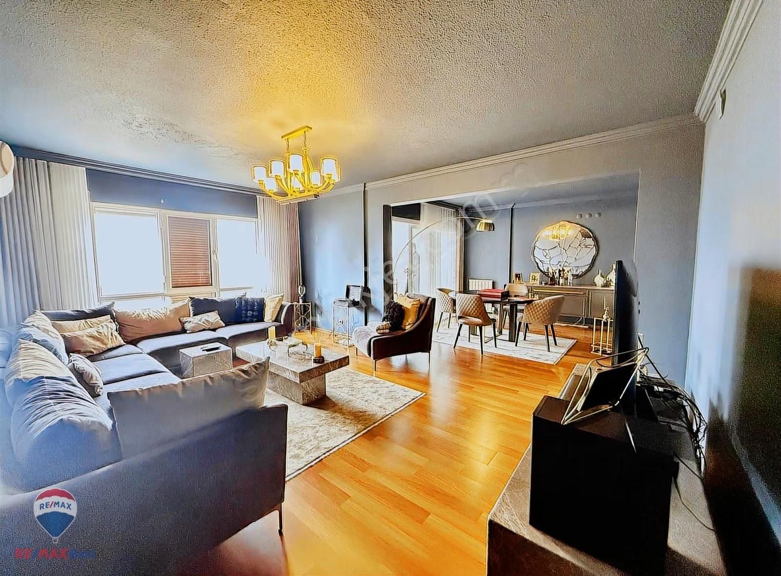 27 Mavişehir Kırlangıç 1de Deniz Manzaralı Satılık 3+1 Daire