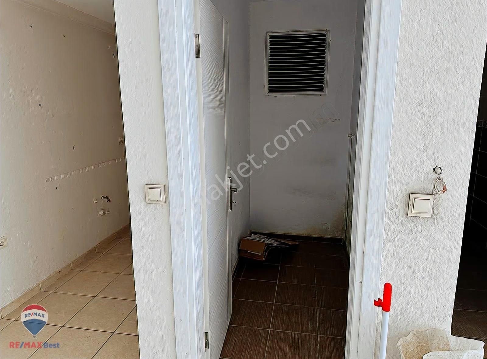 36 Kiralık Çiğli Anadolu Cad.üzeri 160 M² Arakat Ofis/dükkan - Görsel 5