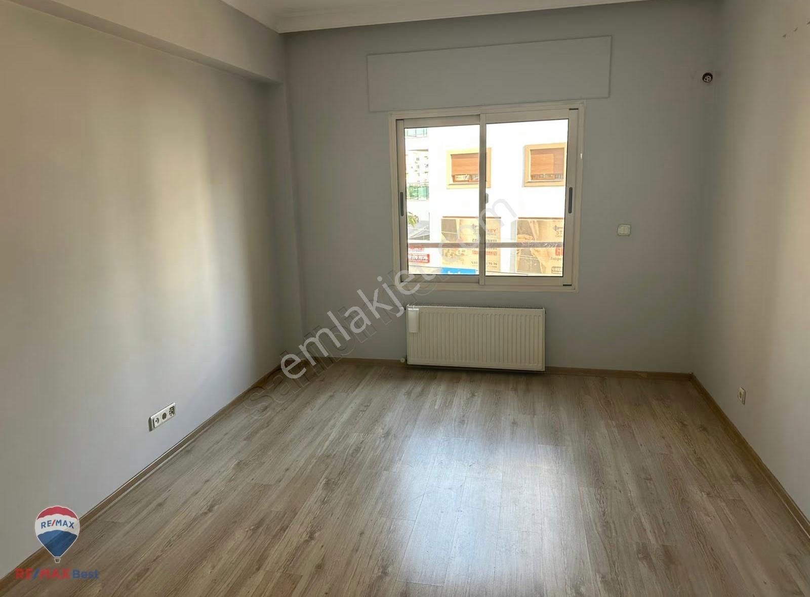 37 Çiğli Merkezde Geniş, Ferah, 3+1, Ebeveyn Banyolu Lüks Daire - Görsel 4