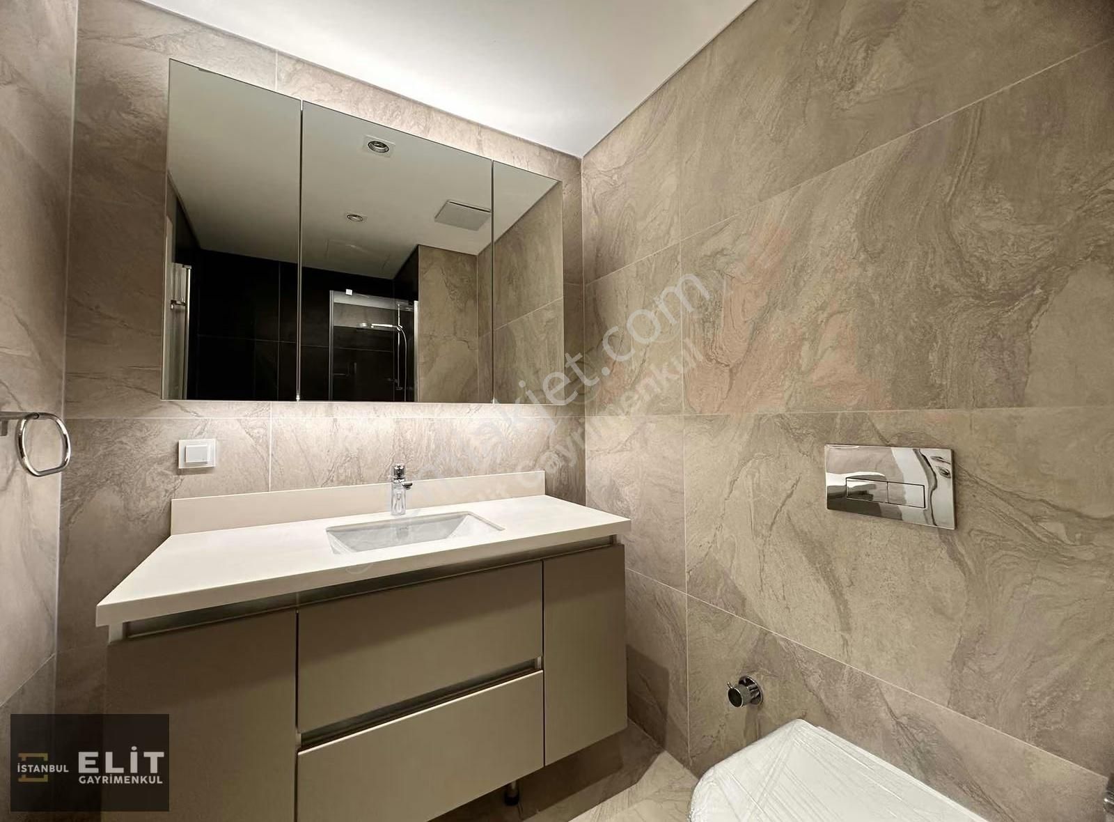 Fikirtepe 16. Etapta Peyzaj Manzaralı Kiralık 2+1 Daire - Görsel 17