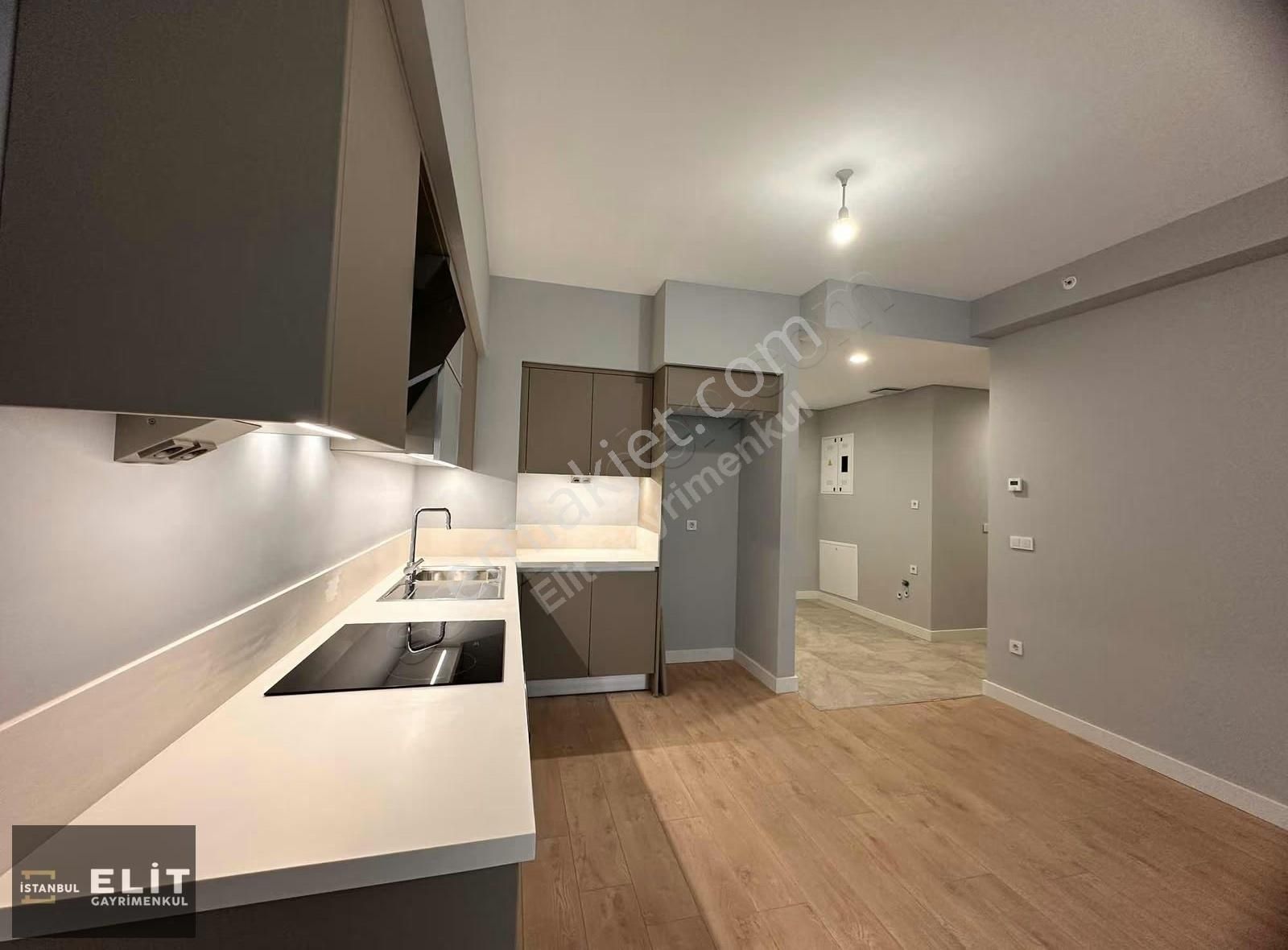 Fikirtepe 16. Etapta Peyzaj Manzaralı Kiralık 2+1 Daire - Görsel 6