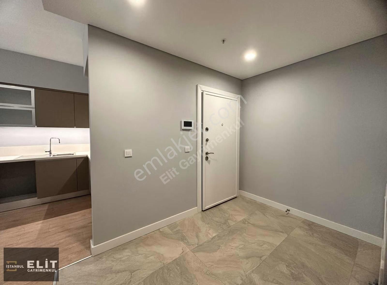 Fikirtepe 16. Etapta Peyzaj Manzaralı Kiralık 2+1 Daire - Görsel 14